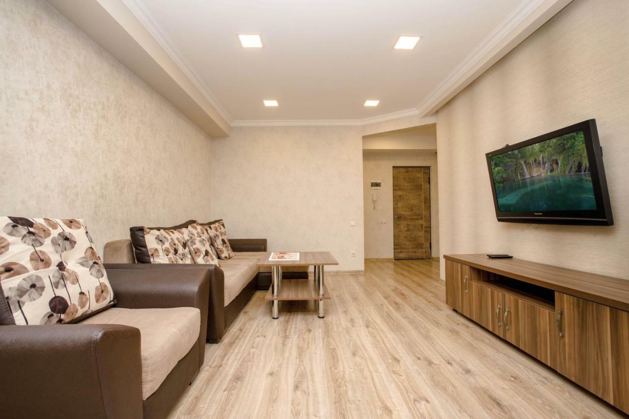 יירבאן Stay Inn Apartments Near Northern Avenue מראה חיצוני תמונה